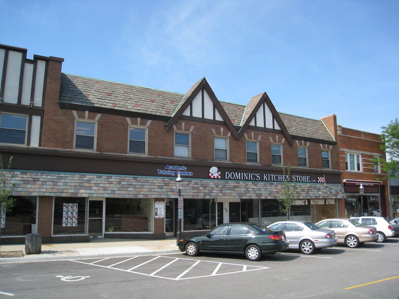 100-112 S Prospect Ave, Park Ridge, IL for lease - Building Photo - Image 3 of 3