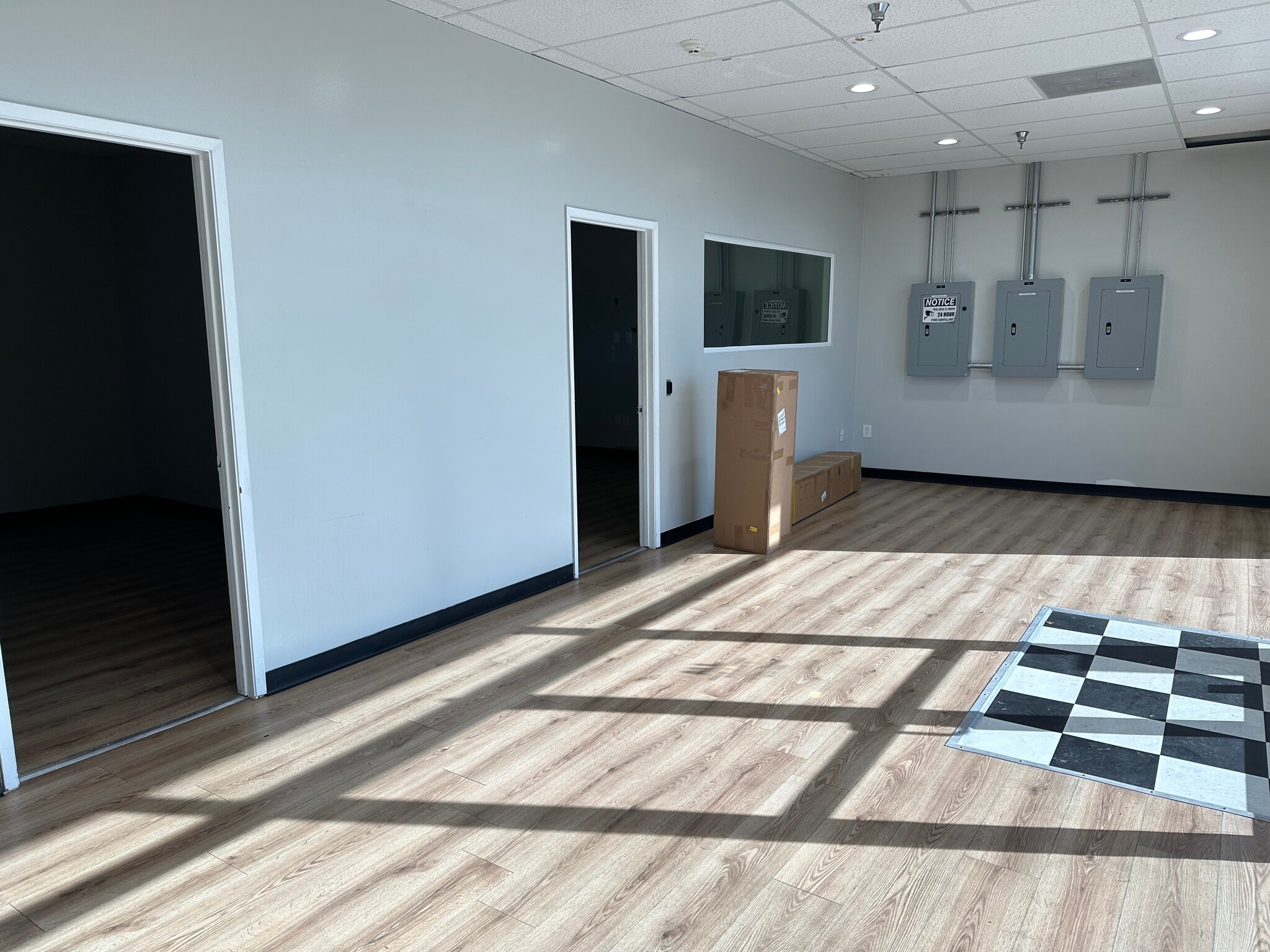 509-523 E Rosecrans Ave, Compton, CA à louer Photo intérieure- Image 1 de 7