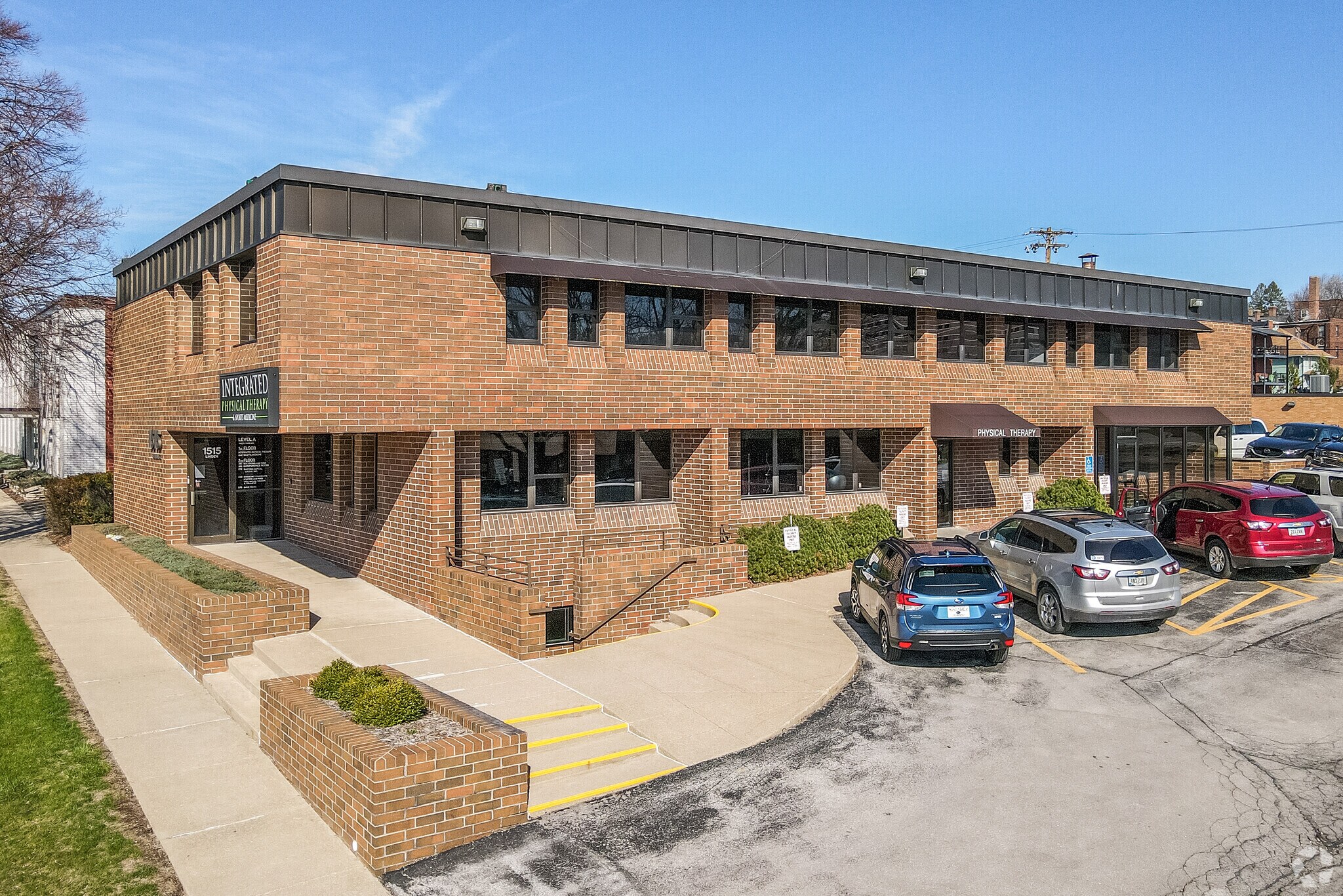 1515 Linden St, Des Moines, IA for lease Building Photo- Image 1 of 5