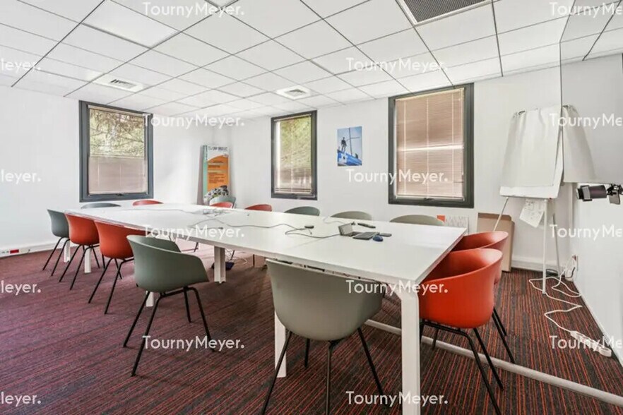Office in Mérignac for lease - Interior Photo - Image 3 of 7