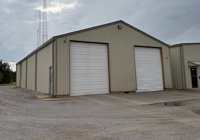 2417 Rock Island Blvd, Enid, OK à vendre - Photo du bâtiment - Image 2 de 3
