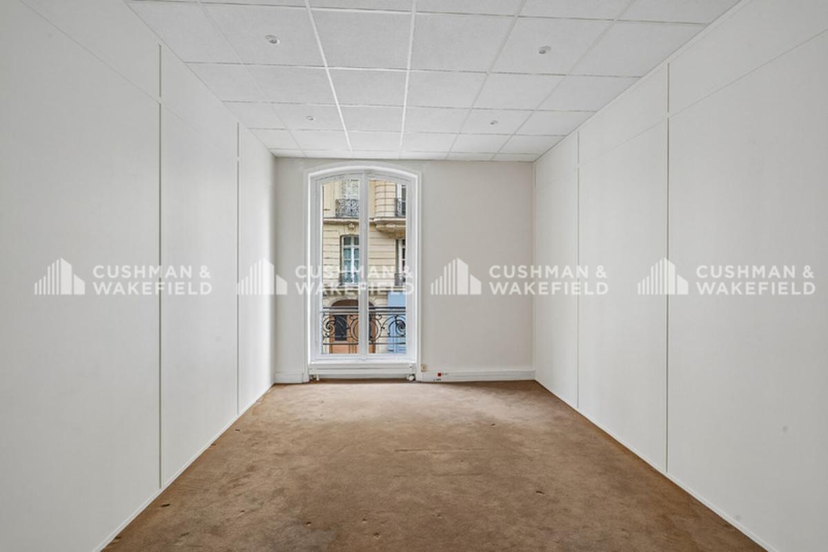 16 Rue Dupont Des Loges, Paris for lease Interior Photo- Image 1 of 11