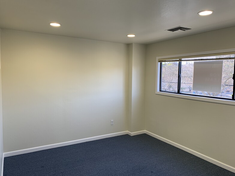 260-264 State St, Los Altos, CA for lease - Interior Photo - Image 3 of 8