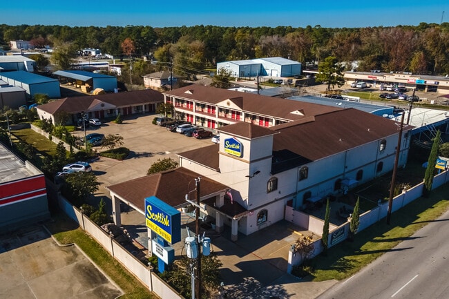 Plus de détails pour 11275 Jones Rd, Houston, TX - Services hôteliers à vendre