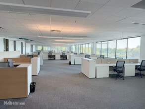 535 E Diehl Rd, Naperville, IL for lease Interior Photo- Image 2 of 12