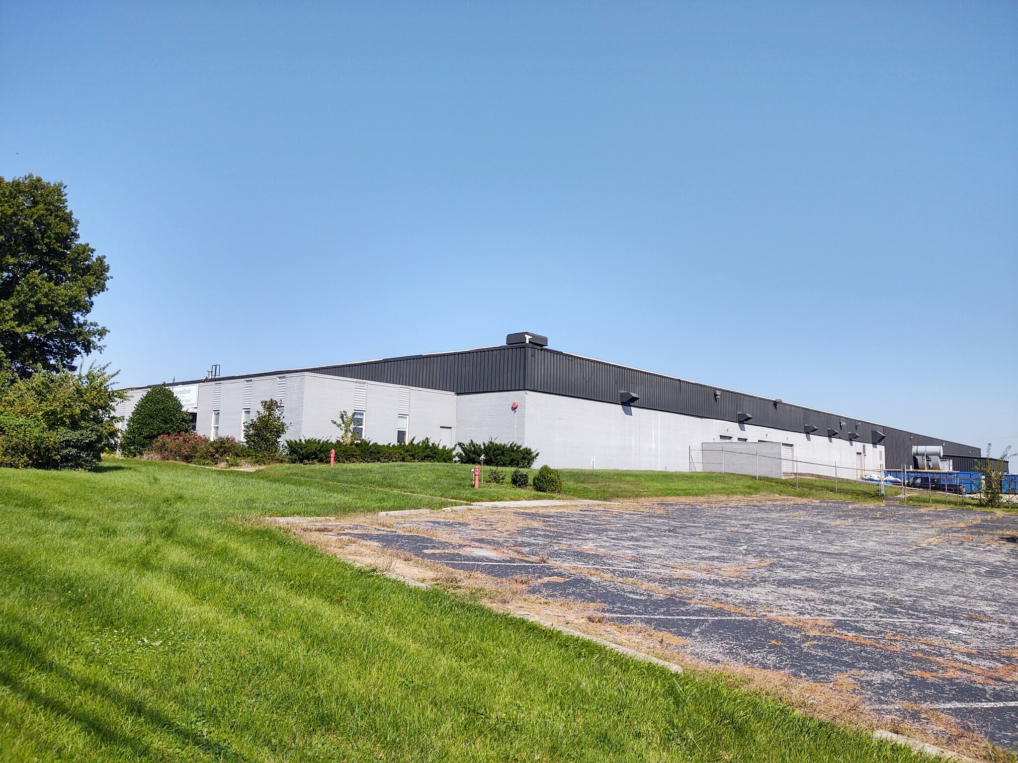 1070 KY Highway 356, Cynthiana, KY à louer Photo principale- Image 1 de 10