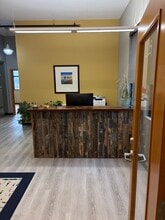 958 Liberty Dr, Verona, WI à louer Photo intérieure- Image 1 de 5