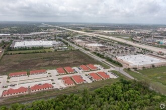 2743 Smith Ranch Rd, Pearland, TX - AERIAL  map view