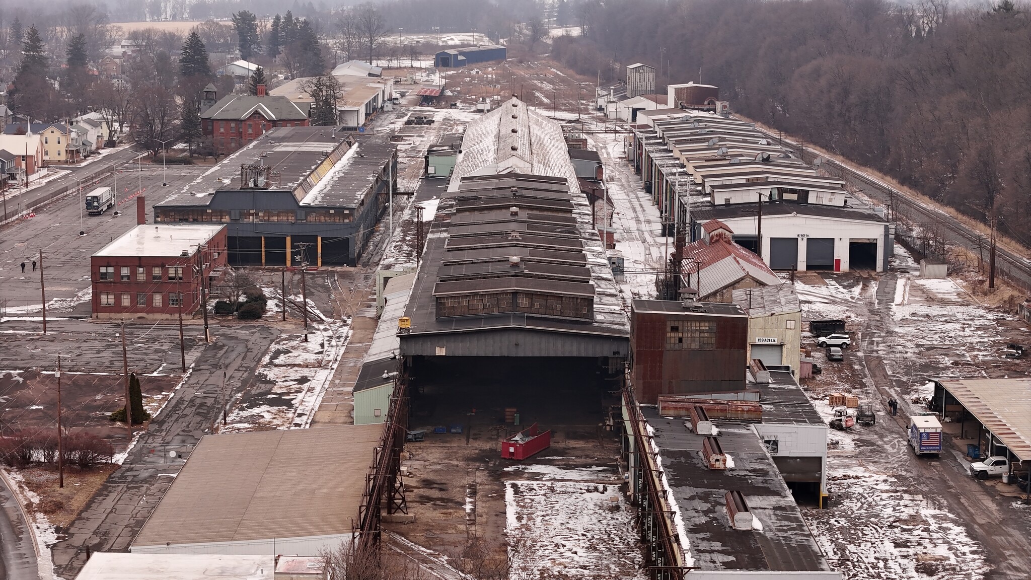 417 N Arch St, Milton, PA for lease Interior Photo- Image 1 of 10