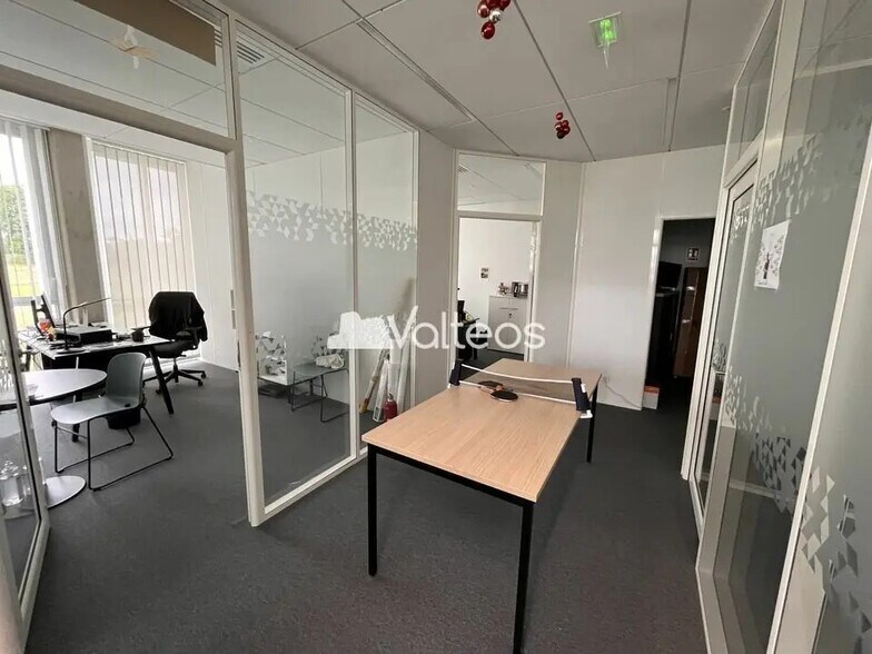 76 Voie Du Toec, Toulouse for lease - Interior Photo - Image 2 of 7