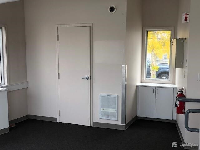 541 Eastern Point Rd, Groton, CT à louer - Photo intérieure - Image 2 de 7