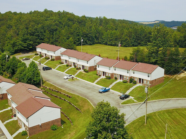 East TN Sect 515 Multifamily Portfolio portfolio of 8 properties for sale on LoopNet.ca - Building Photo - Image 2 of 5