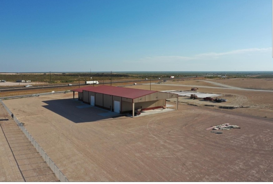 TBD Off I 20 W Odessa TX And Off Rd To Gun Range, Odessa, TX for sale - Building Photo - Image 1 of 1