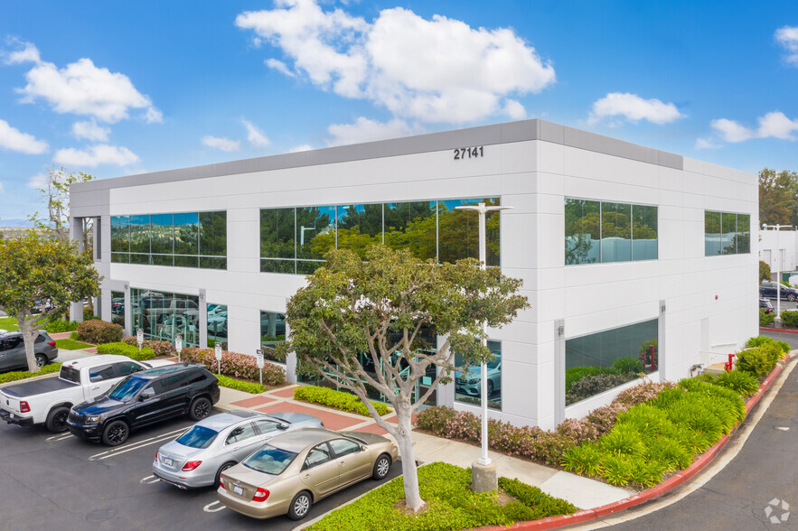 27141 Aliso Creek Rd, Aliso Viejo, CA for lease - Building Photo - Image 2 of 5