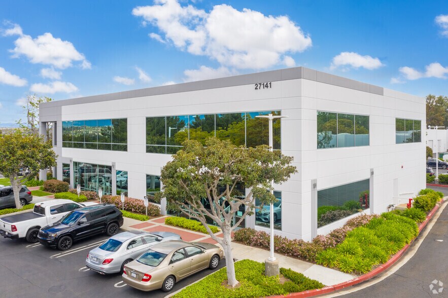 27141 Aliso Creek Rd, Aliso Viejo, CA à louer - Photo du bâtiment - Image 2 de 5
