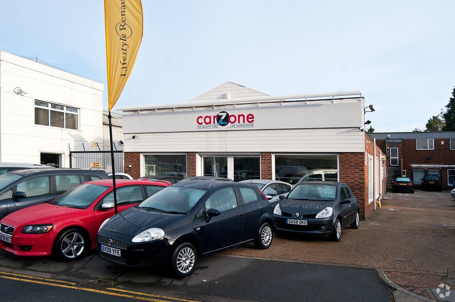 Lottbridge Drov, Eastbourne for sale - Primary Photo - Image 1 of 2