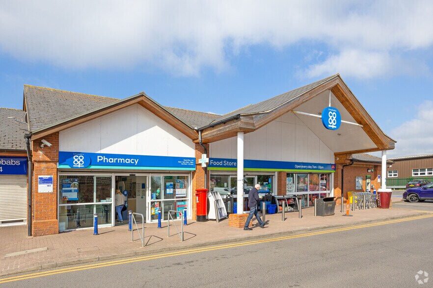 Lincoln Rd, North Hykeham à louer - Photo du bâtiment - Image 3 de 3