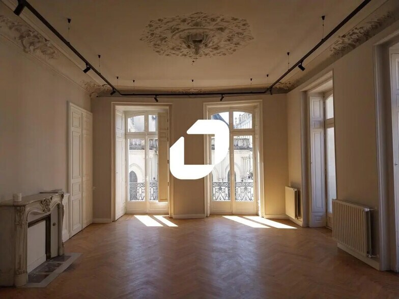 Bureau dans Nantes à louer - Photo du bâtiment - Image 1 de 13