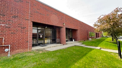 2202 N Irving St, Allentown, PA à louer Photo du bâtiment- Image 2 de 4