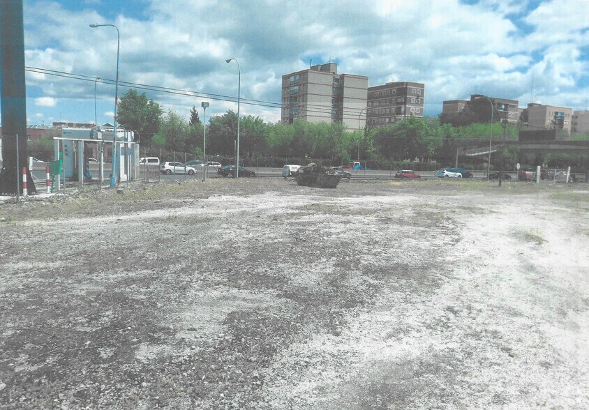 Avenida Libertad, s/n, Getafe, Madrid à vendre - Photo du bâtiment - Image 2 de 6