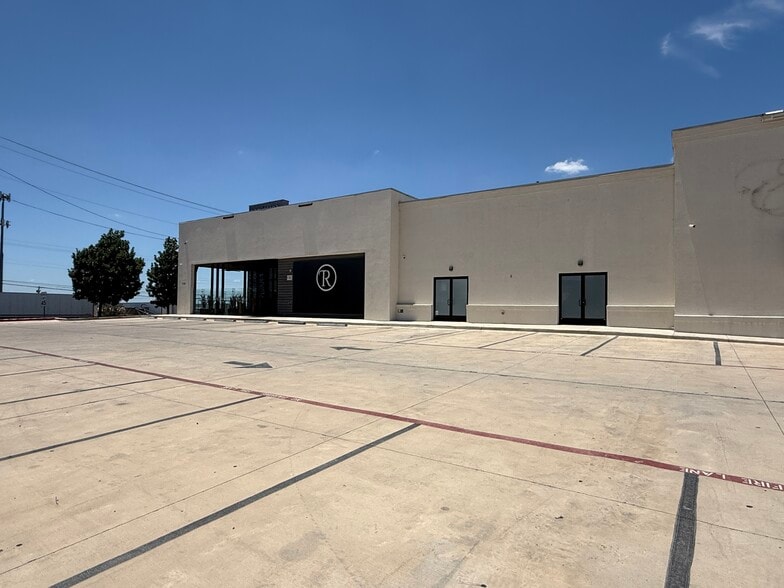 110 Willow Oak, Laredo, TX for sale - Building Photo - Image 3 of 19