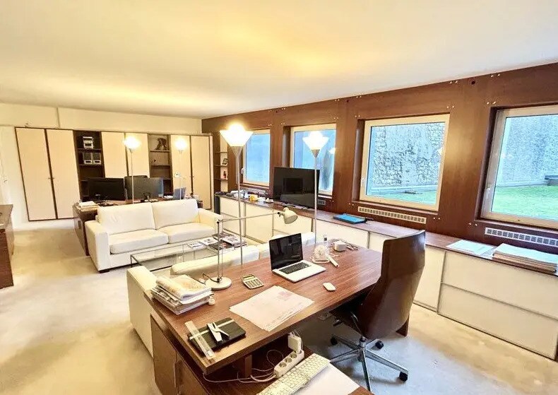 Bureau dans Paris à vendre - Photo du bâtiment - Image 3 de 5