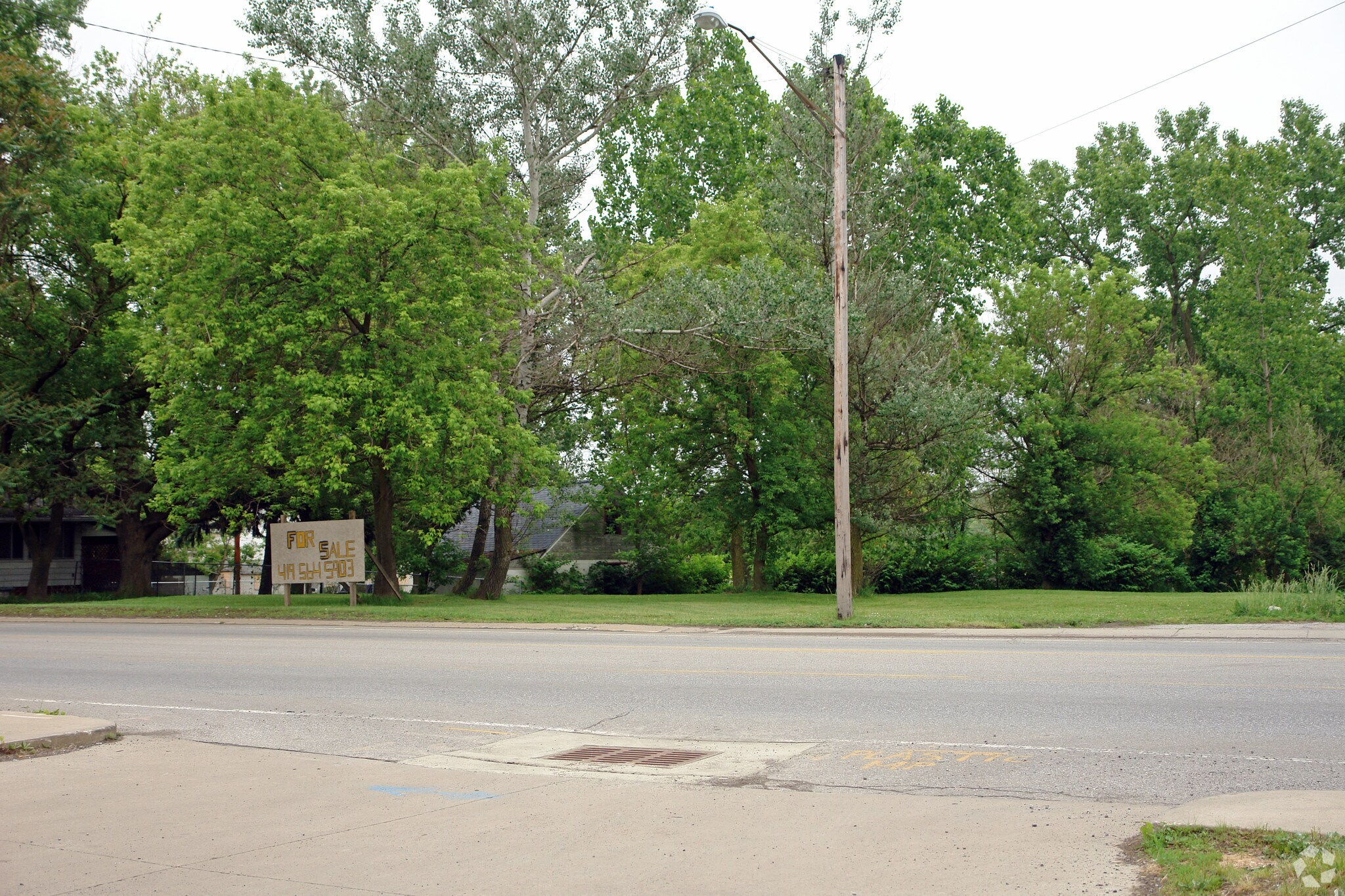 400 block Ashland Rd, Mansfield, OH à vendre Photo principale- Image 1 de 3