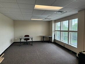 408 Swedesboro Rd, Mullica Hill, NJ for lease Interior Photo- Image 2 of 3