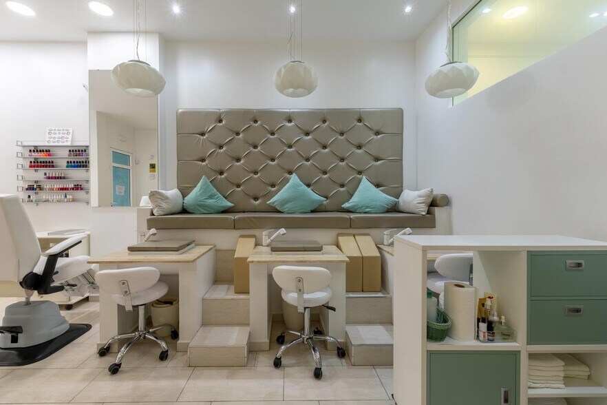 Calle de la Cruz, 1, Fuengirola, Málaga for lease - Interior Photo - Image 2 of 10