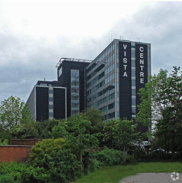 50 Salisbury Rd, Hounslow à louer - Photo du bâtiment - Image 1 de 5