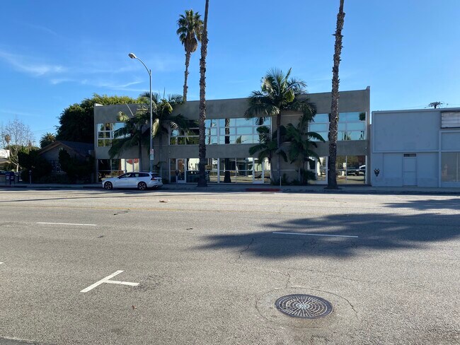 More details for 11122 Washington Blvd, Culver City, CA - Retail for Sale