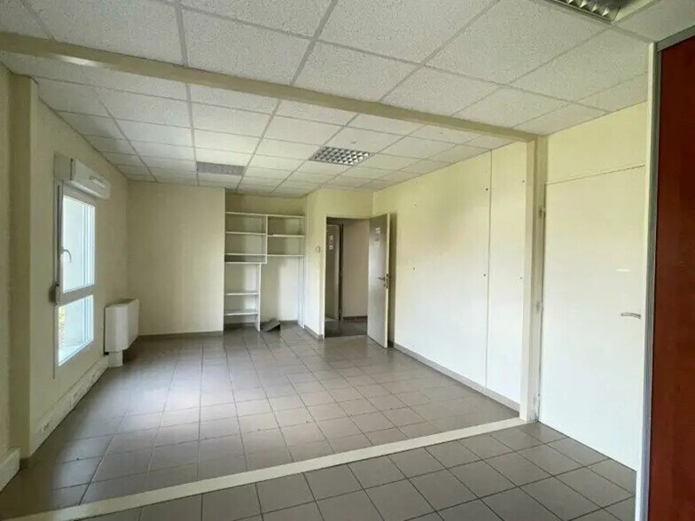 5 Rue De La Goulette, Saint-Apollinaire à louer - Photo intérieure - Image 2 de 3