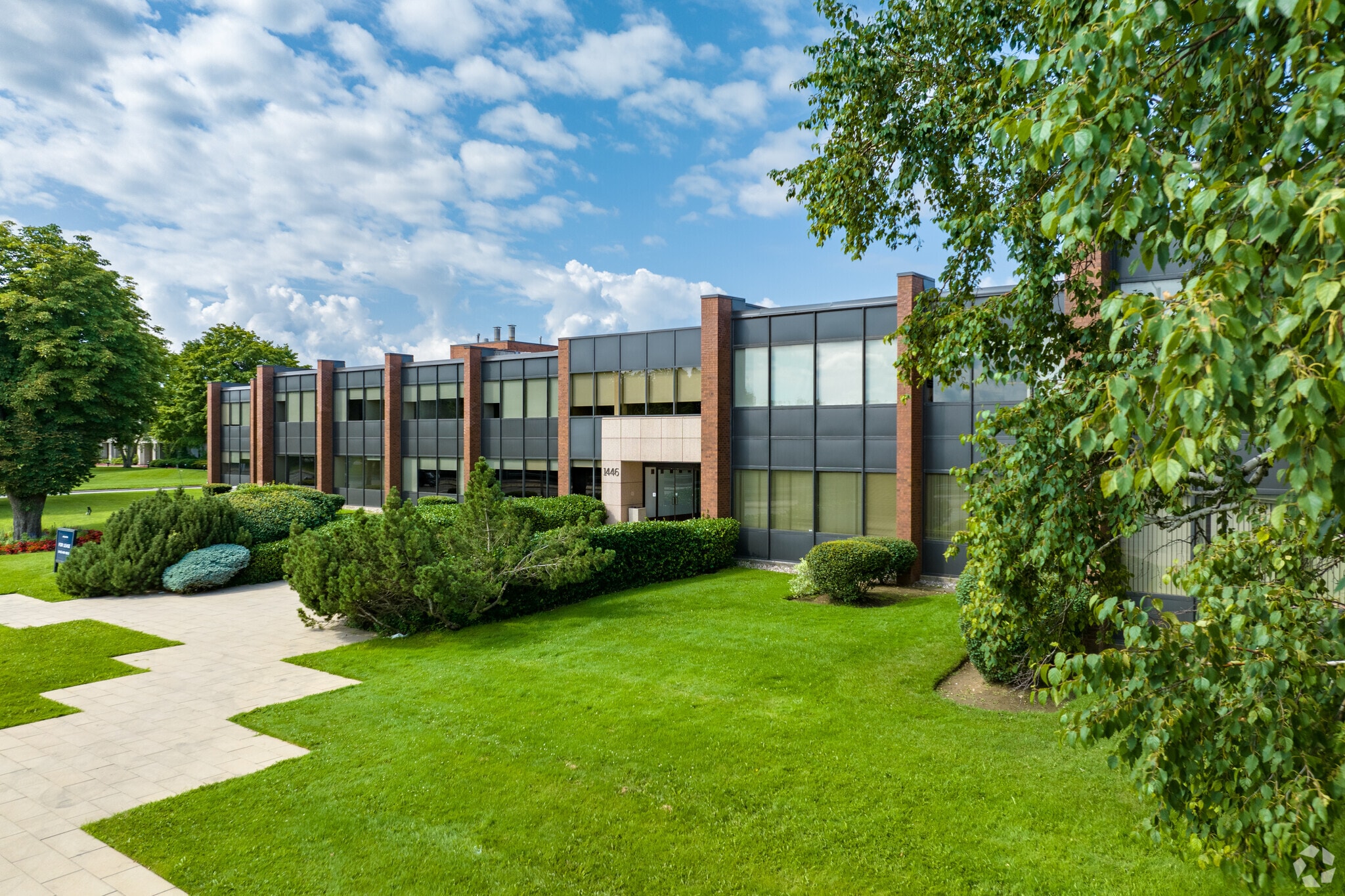 1446 Don Mills Rd, Toronto, ON for lease Primary Photo- Image 1 of 7