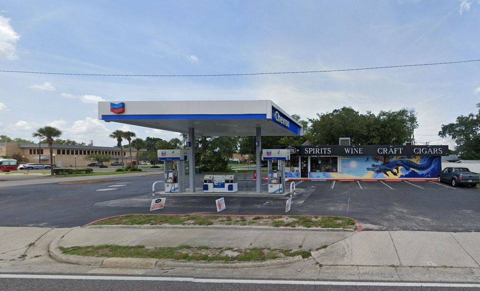 718 13th St, Saint Cloud, FL for sale - Building Photo - Image 3 of 10