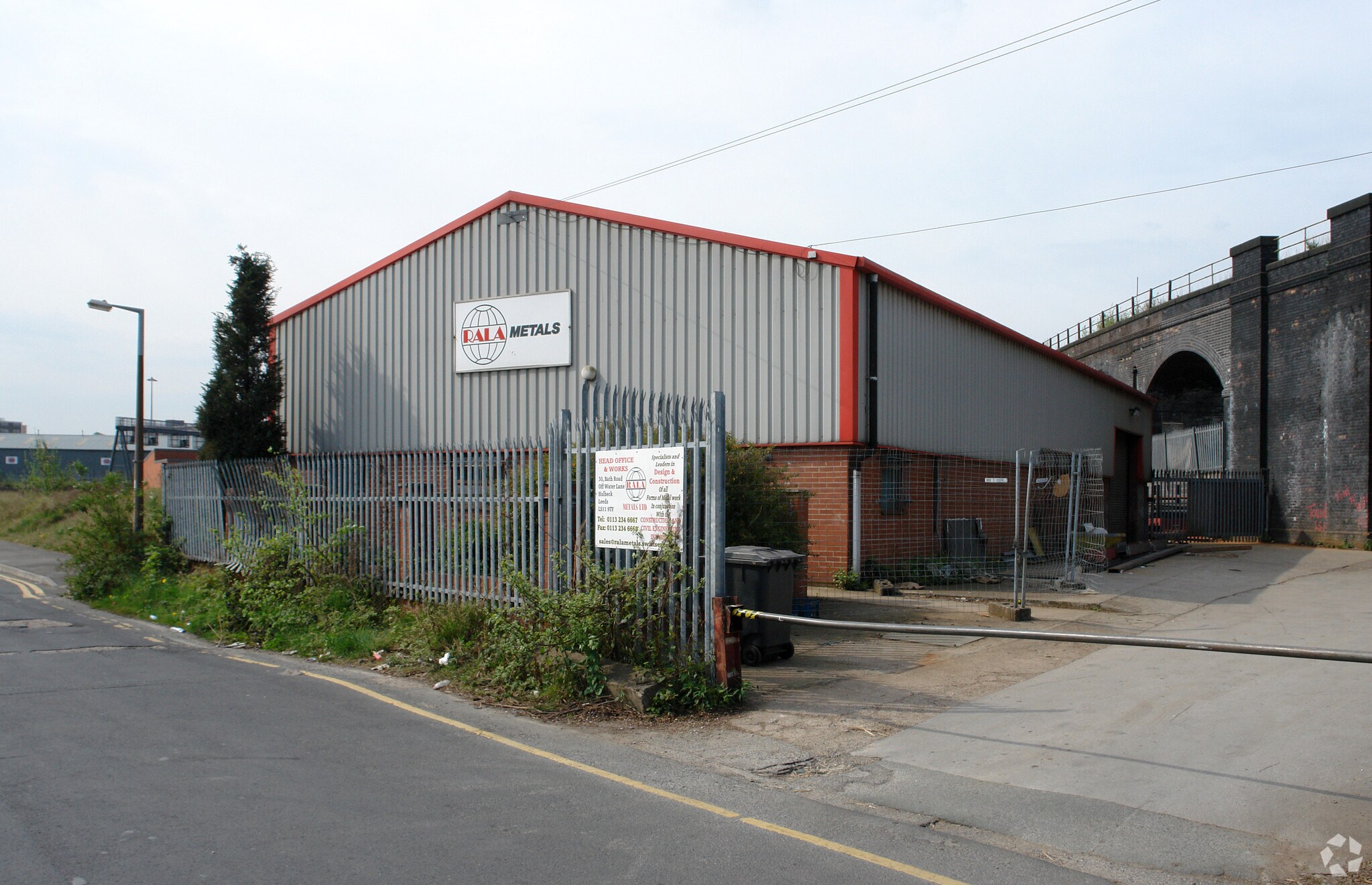 Bath Rd, Leeds for lease Primary Photo- Image 1 of 7