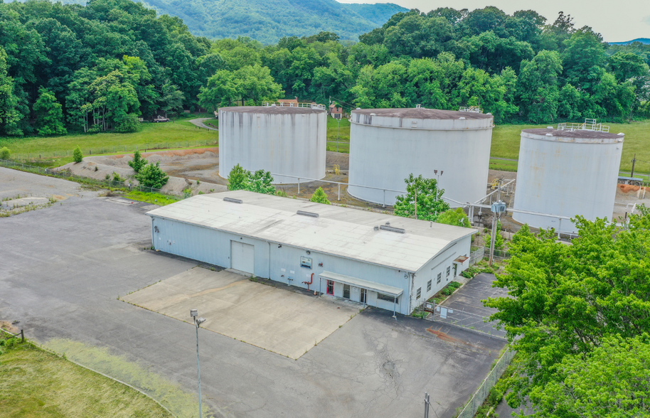 1371 Oil Terminal rd, Blue Ridge, VA for lease - Building Photo - Image 3 of 9