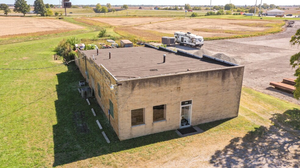 230 N Old US Route 66, Hamel, IL for sale - Primary Photo - Image 1 of 1