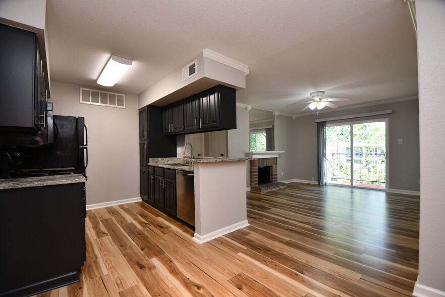 12955 Woodforest Blvd, Houston, TX à vendre - Photo int rieure - Image 1 de 1