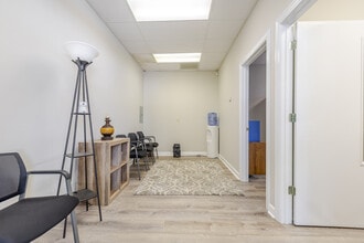 100 Stone Village Dr, Fort Mill, SC for lease Interior Photo- Image 2 of 4