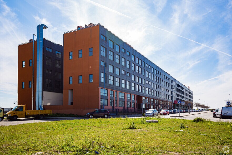 Bureau dans Leganés, Madrid à vendre - Photo du bâtiment - Image 2 de 3