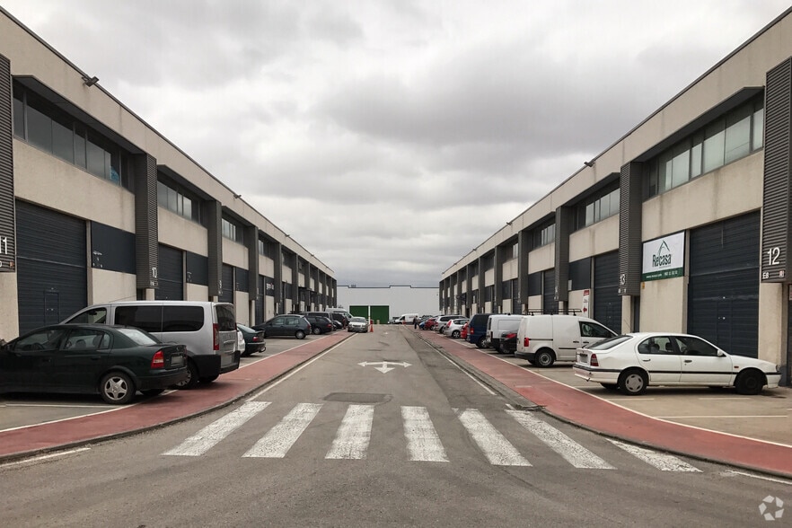 Industrial in Meco, Madrid for lease - Building Photo - Image 2 of 8