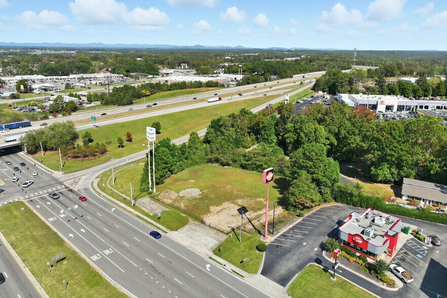 3476 Mundy Mill Rd, Gainesville, GA à vendre - Photo du bâtiment - Image 2 de 14