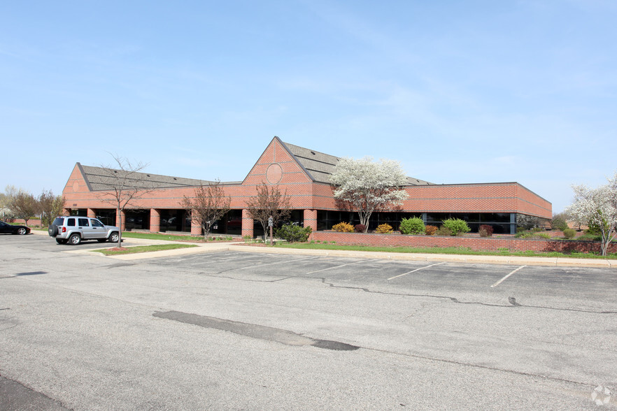 3355 Eagle Park Dr NE, Grand Rapids, MI for lease - Building Photo - Image 1 of 4