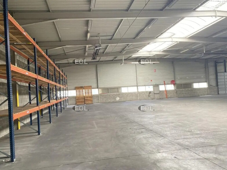 Industriel dans Genas à louer - Photo intérieure - Image 3 de 20