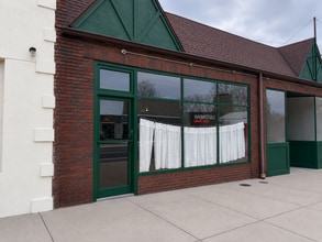 2625 Shelby St, Indianapolis, IN for lease Building Photo- Image 2 of 18