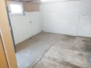 58 High St, Lincoln for lease Interior Photo- Image 1 of 5