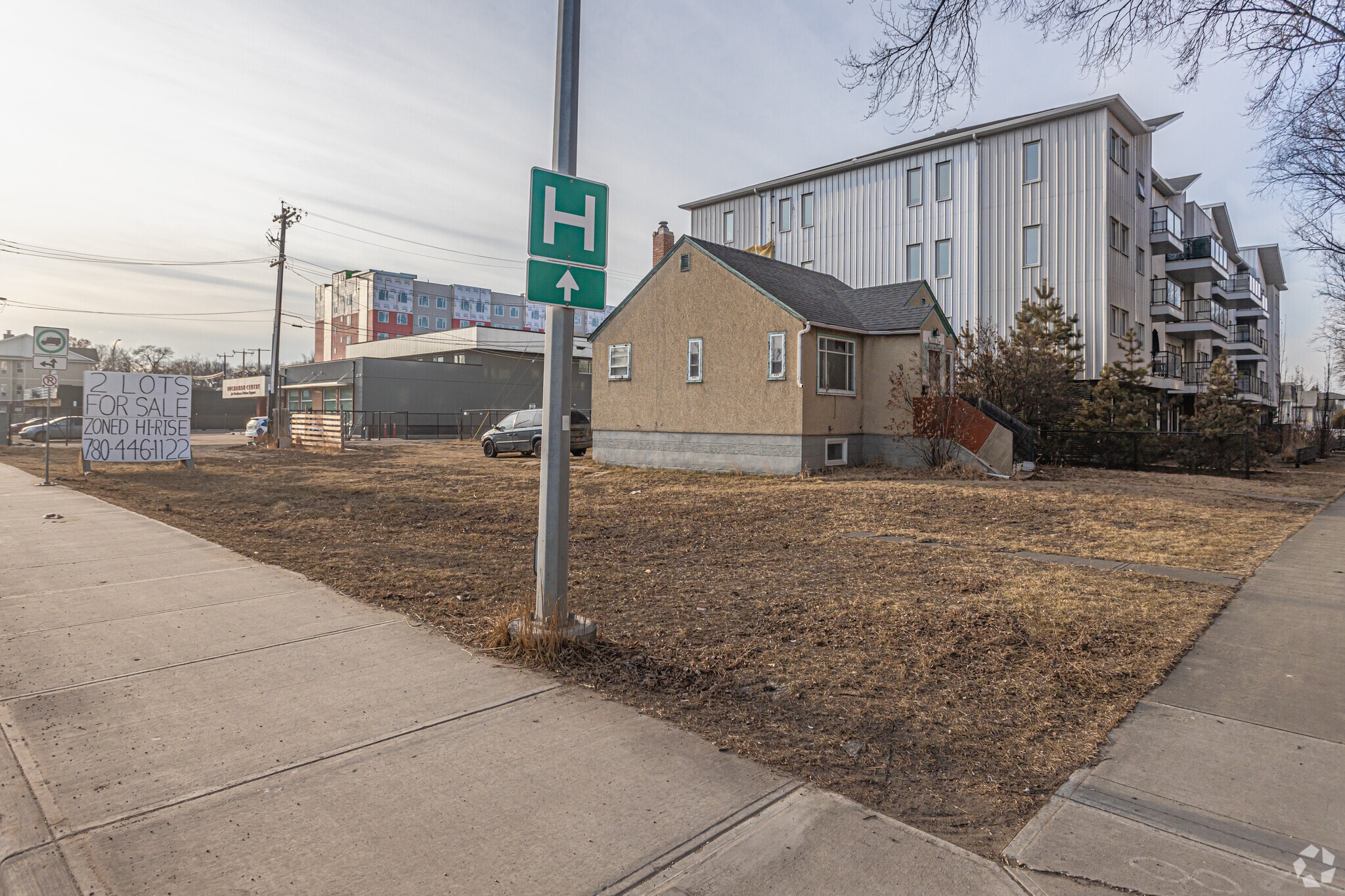 11206 85 St NW, Edmonton, AB à vendre Photo principale- Image 1 de 5