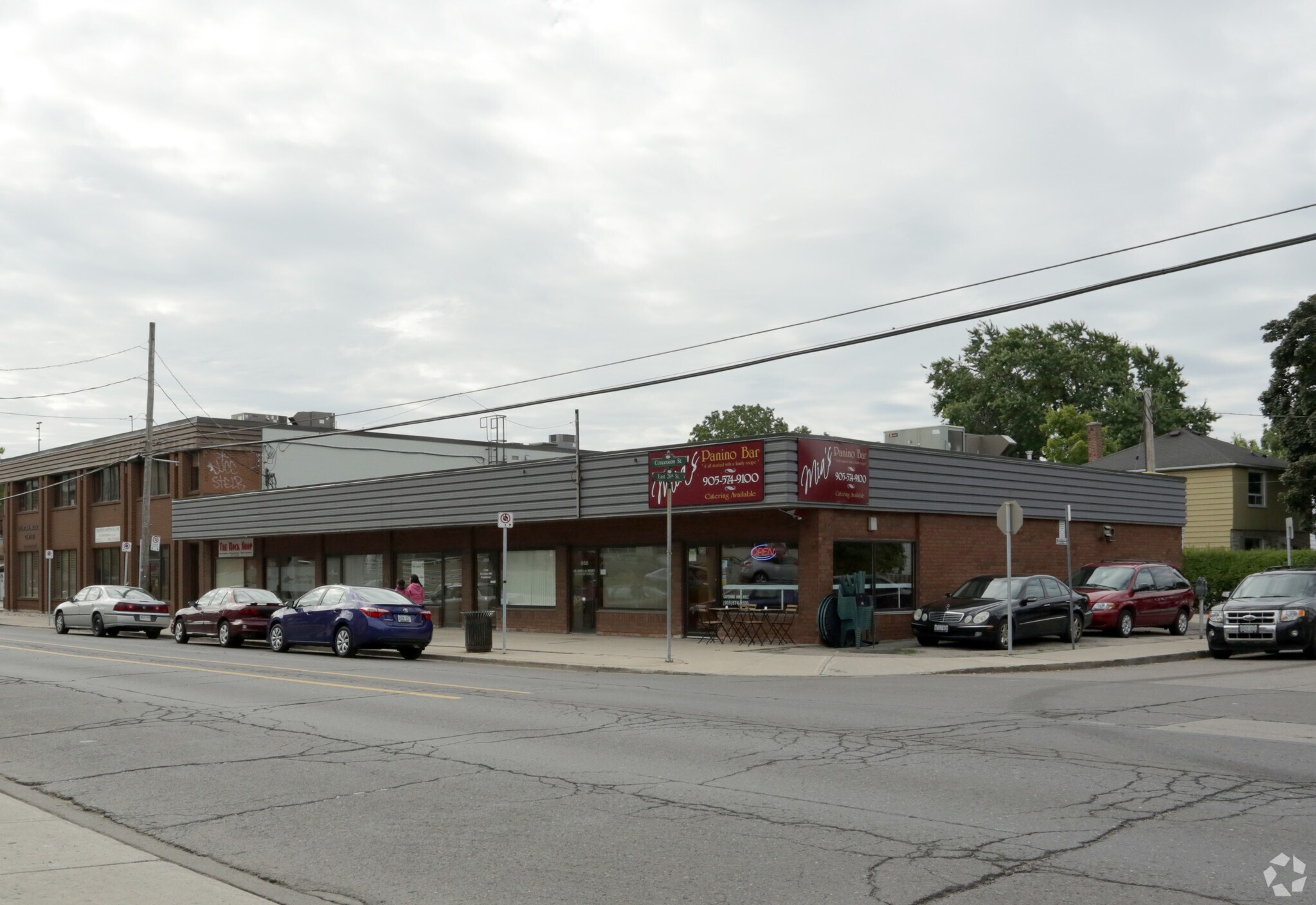 664-687 Concession St, Hamilton, ON for sale Primary Photo- Image 1 of 1