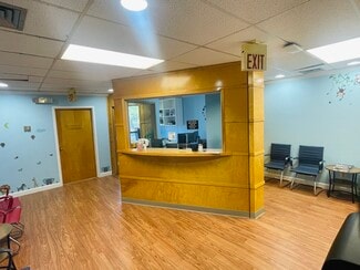 More details for 2616 Sherwood Hall Ln, Alexandria, VA - Office for Sale