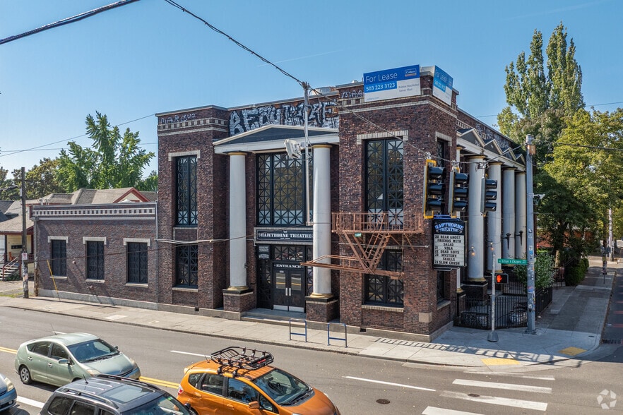 3862 SE Hawthorne Blvd, Portland, OR for sale - Building Photo - Image 1 of 24